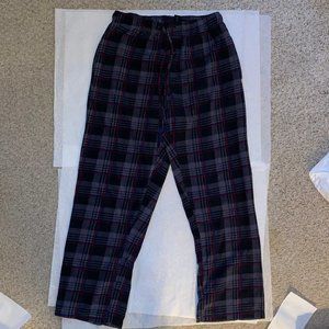 ⚫️dark plaid pajamas⚫️